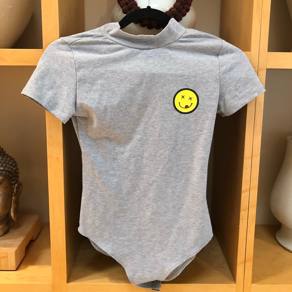 Forever 21 bodysuit t shirt